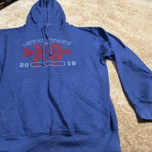 Men's Medium Interstate 35 XC Roadrunners 2019 Blue and Red Sweatshirt